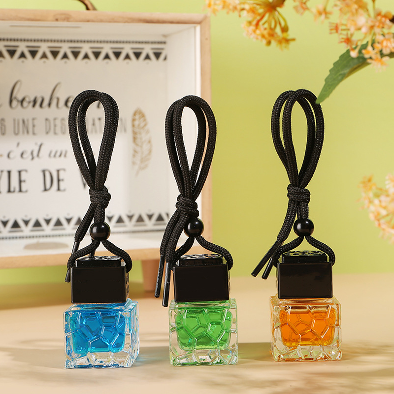 Car aroma pendant - Water Cube style