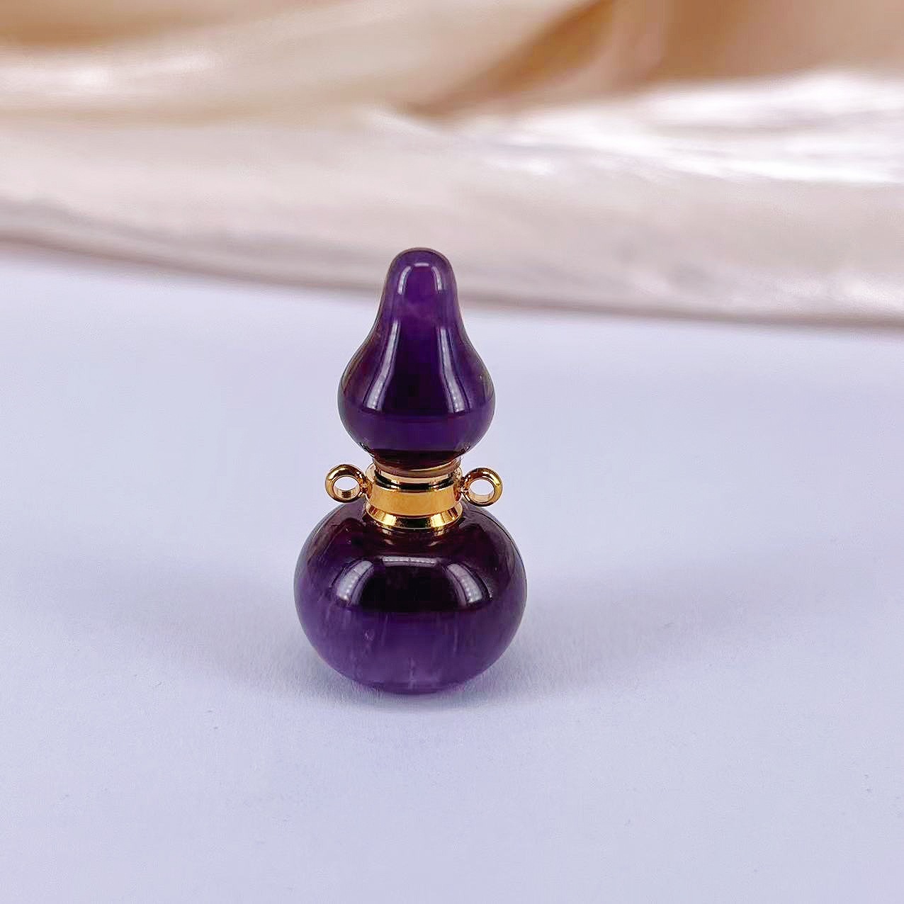 Cinnabar Gourd Perfume & Oil Pendant - 8